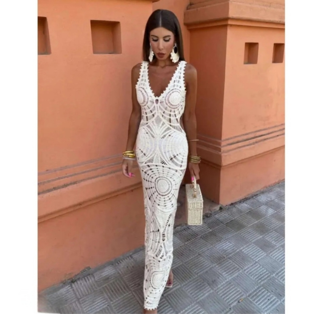 Commense Crochet Maxi-Dress/Cover Up New With Tags - Picture 4 of 16